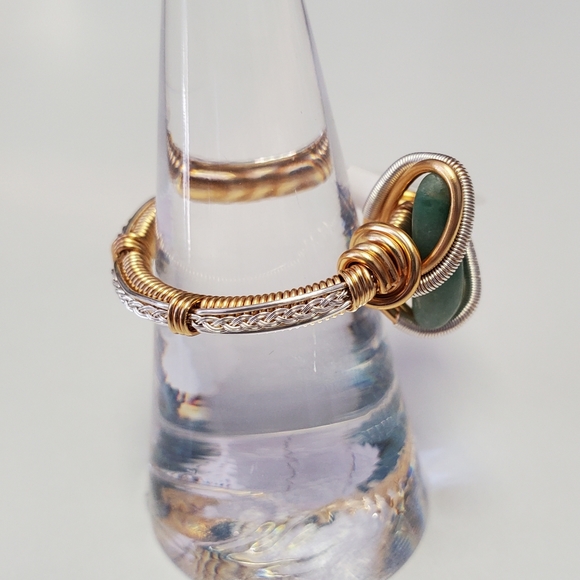 "Lucky Green" Green aventurine Handmade Wire Wrap Ring Size 9 - Picture 4 of 7